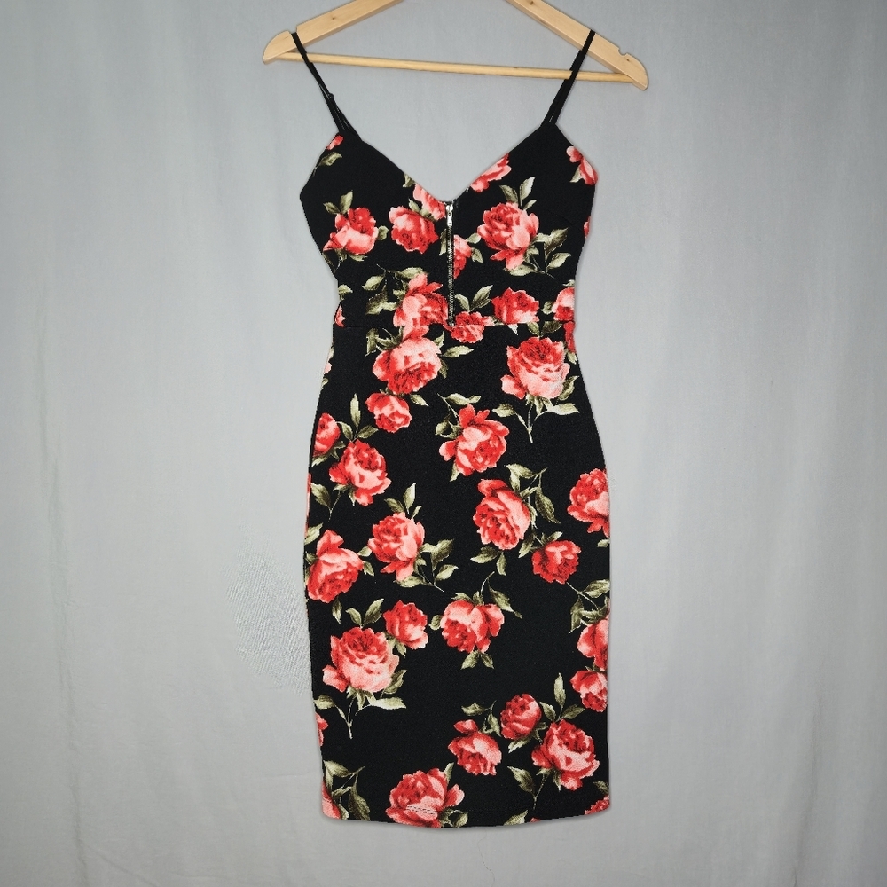 Sirens Red And Black Spaghetti Strap Zipper Front Rose Dress Size S